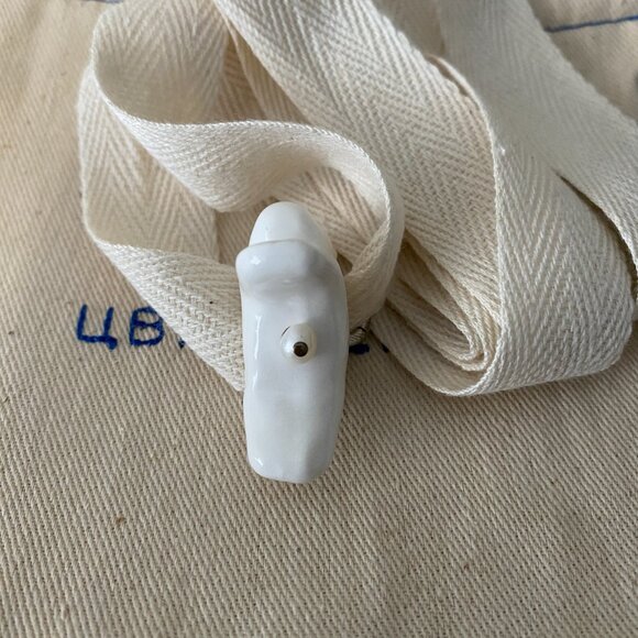 NWT Tsvite Teren [L Y U L I] Porcelain Bunny Pendant On A Cord - Picture 5 of 10